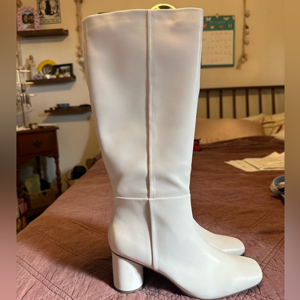 Cream Tall Heeled Boots